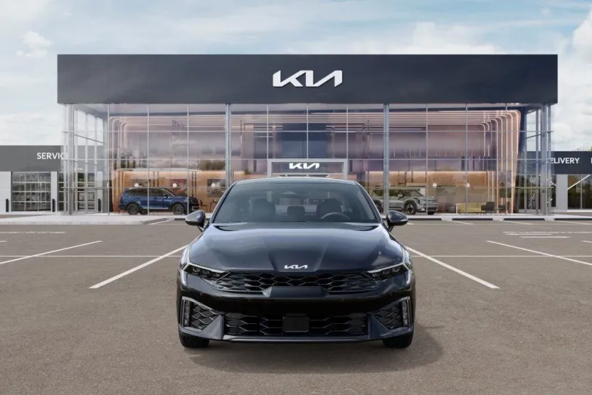 2026 Kia K5 GT-Line photo 1