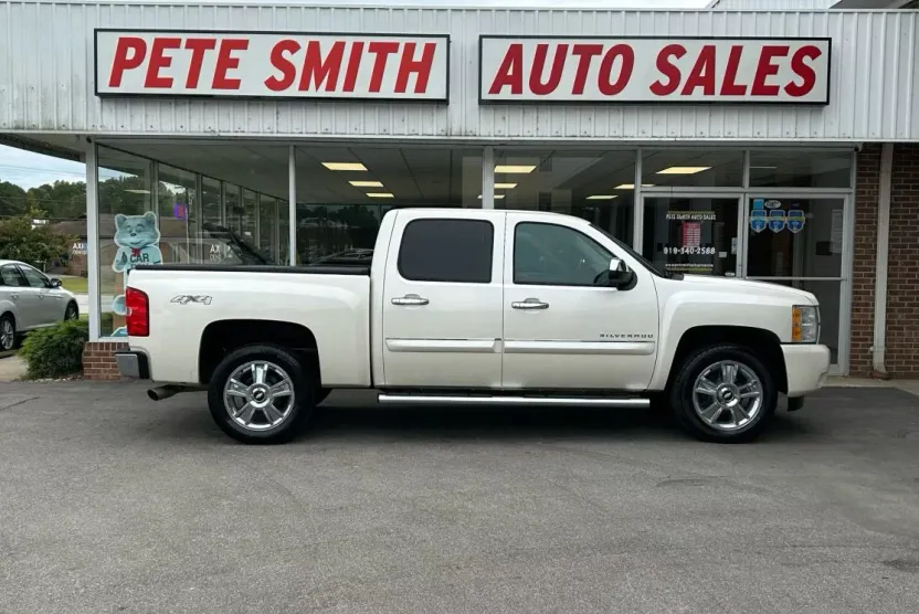 2013 Chevrolet Silverado 1500 LTZ photo 1