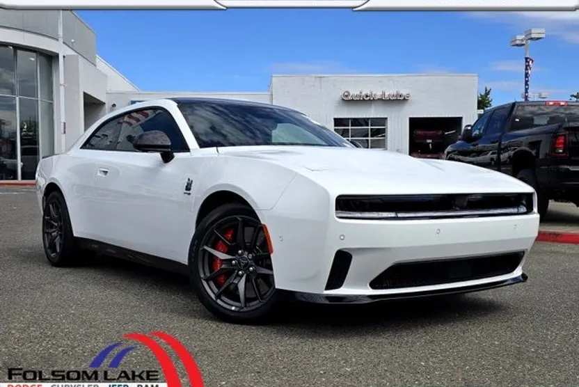2024 Dodge Charger Daytona Scat Pack photo 1
