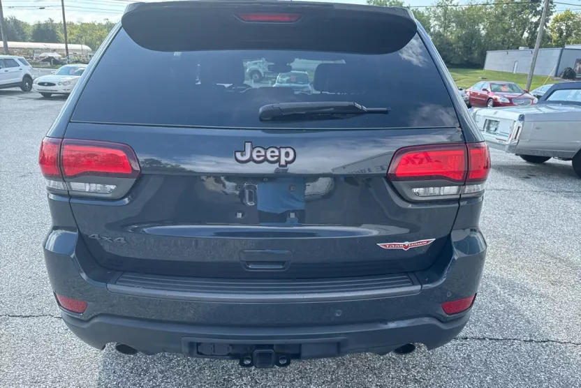 2018 Jeep Grand Cherokee Trailhawk photo 1