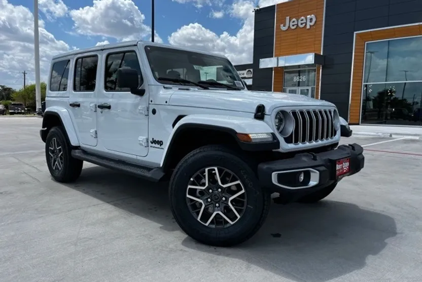 2025 Jeep Wrangler Sahara photo 1