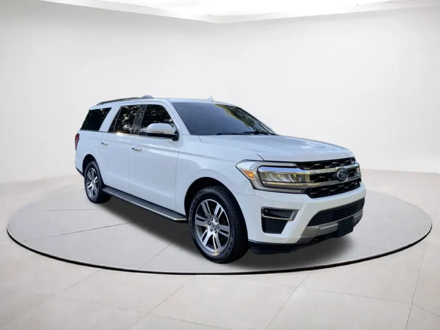 2022 Ford Expedition MAX Limited photo 1