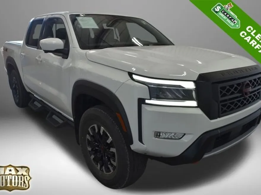 2022 Nissan Frontier PRO-4X photo 1