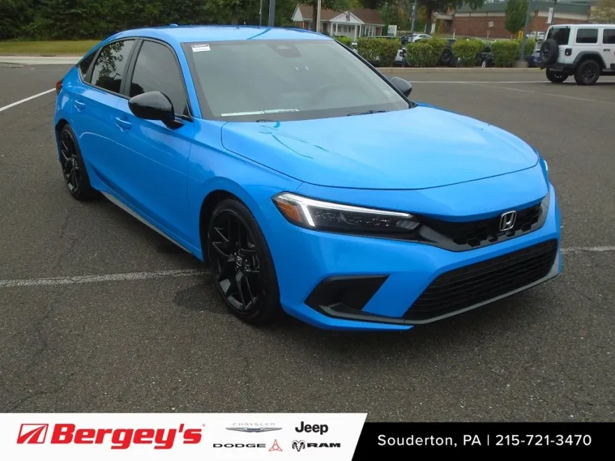 2024 Honda Civic Hatchback Sport photo 1