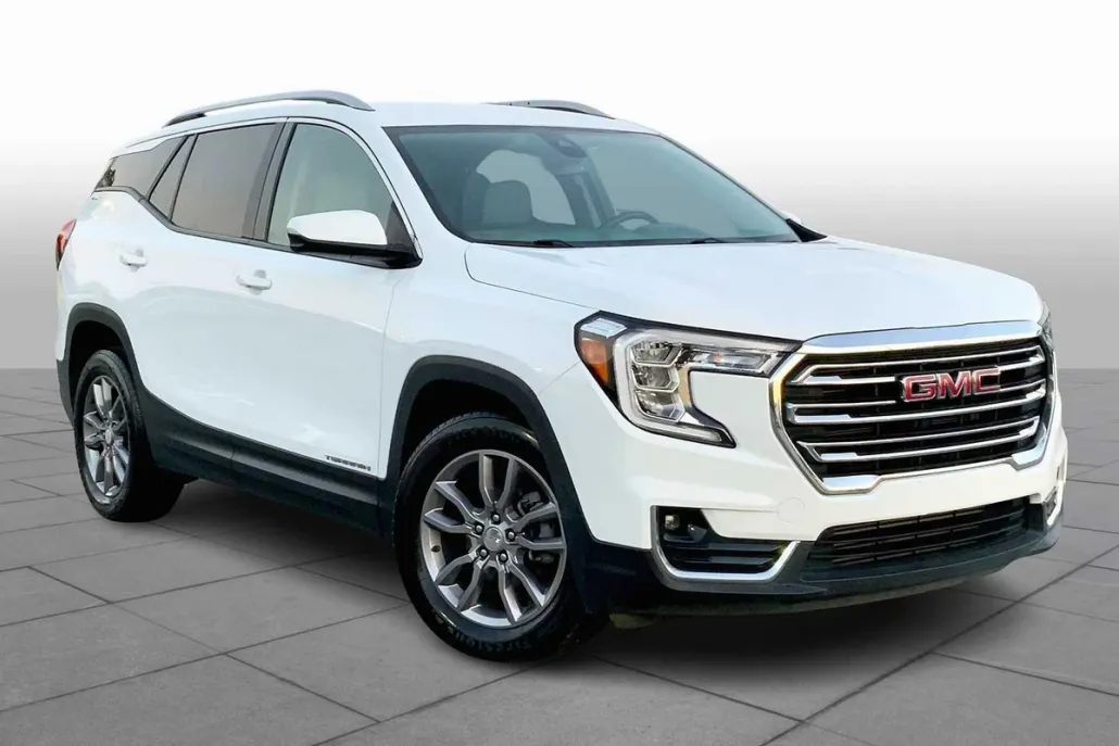 2024 Gmc Terrain SLT photo 1