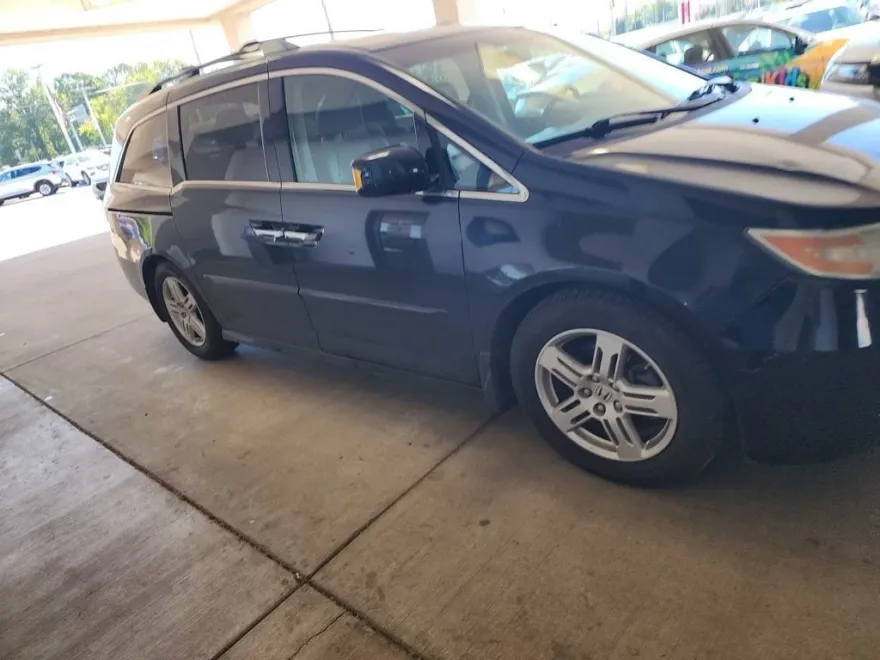 2012 Honda Odyssey Touring Elite photo 1