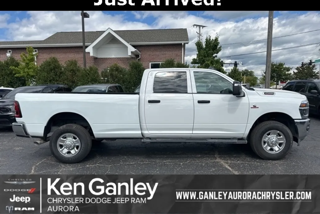 2025 Ram 2500 Tradesman photo 1
