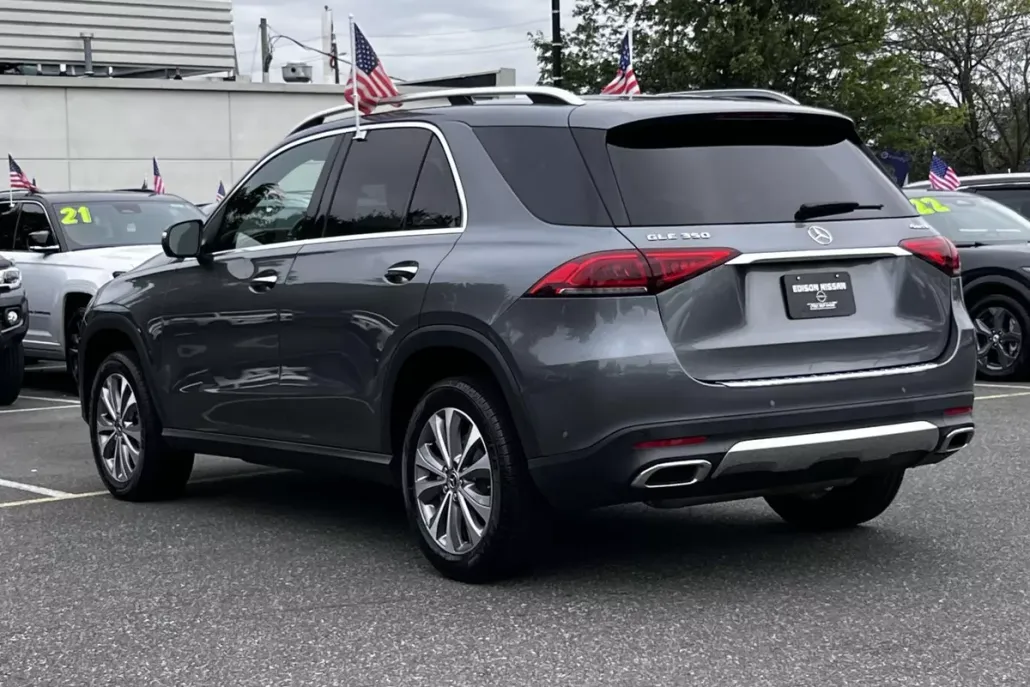 2022 Mercedes Benz GLE 350 4MATIC photo 1