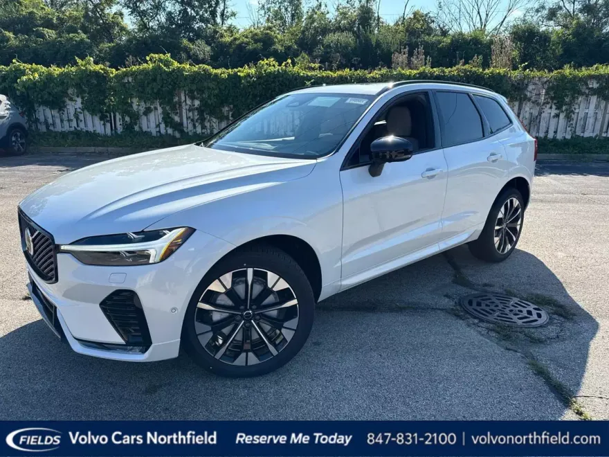 2026 Volvo XC60 B5 Plus photo 1