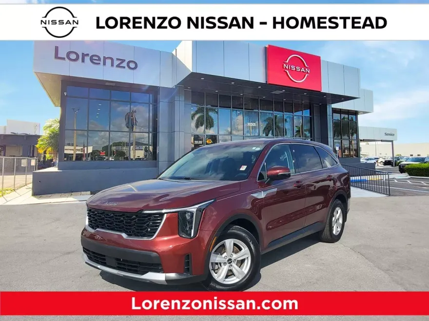 2024 Kia Sorento LX photo 1
