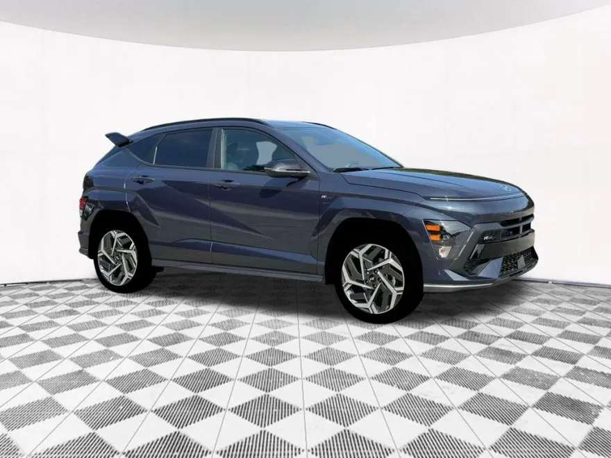 2025 Hyundai Kona N Line photo 1