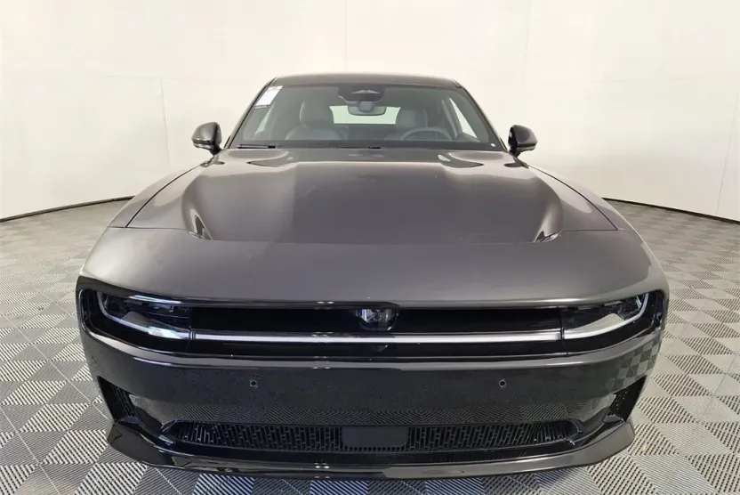 2024 Dodge Charger Daytona R/T photo 1