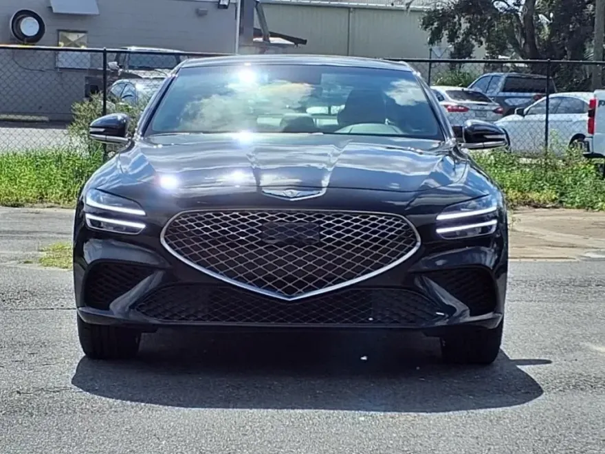 2024 Genesis G70 2.5T photo 1