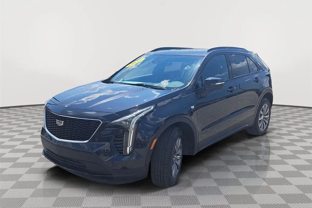 2023 Cadillac XT4 Sport photo 1
