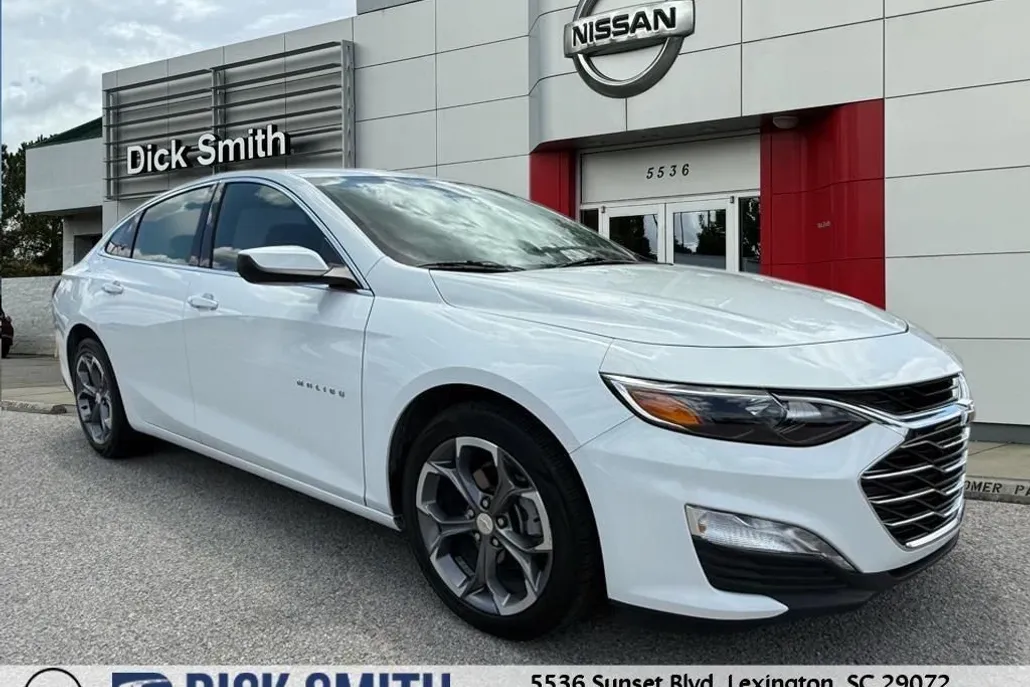 2024 Chevrolet Malibu 1LT photo 1