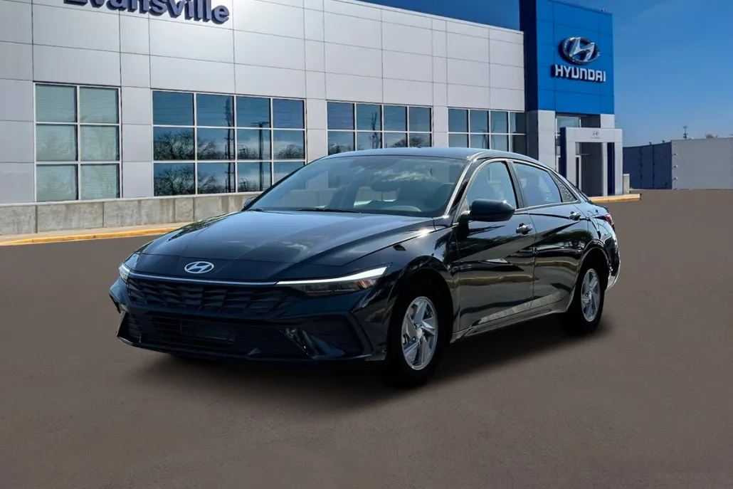 2025 Hyundai Elantra SE photo 1