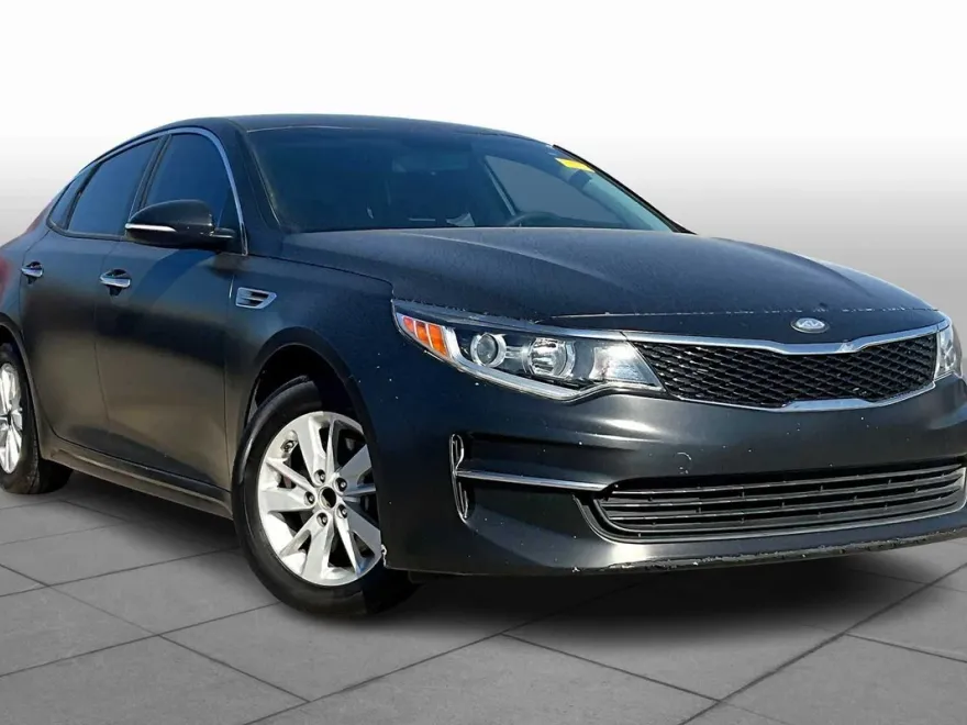 2017 Kia Optima Hybrid Base photo 1