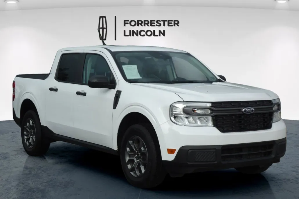 2024 Ford Maverick XLT photo 1