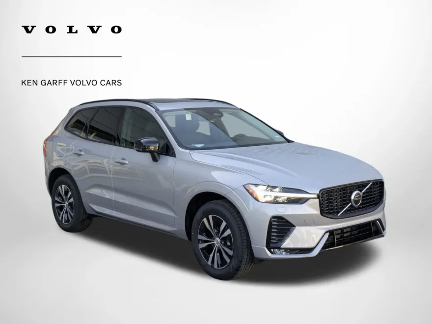 2025 Volvo XC60 Core photo 1