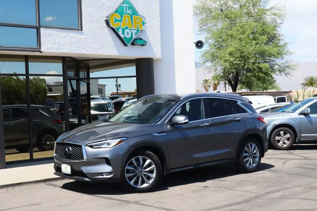 2021 Infiniti QX50 Luxe photo 1