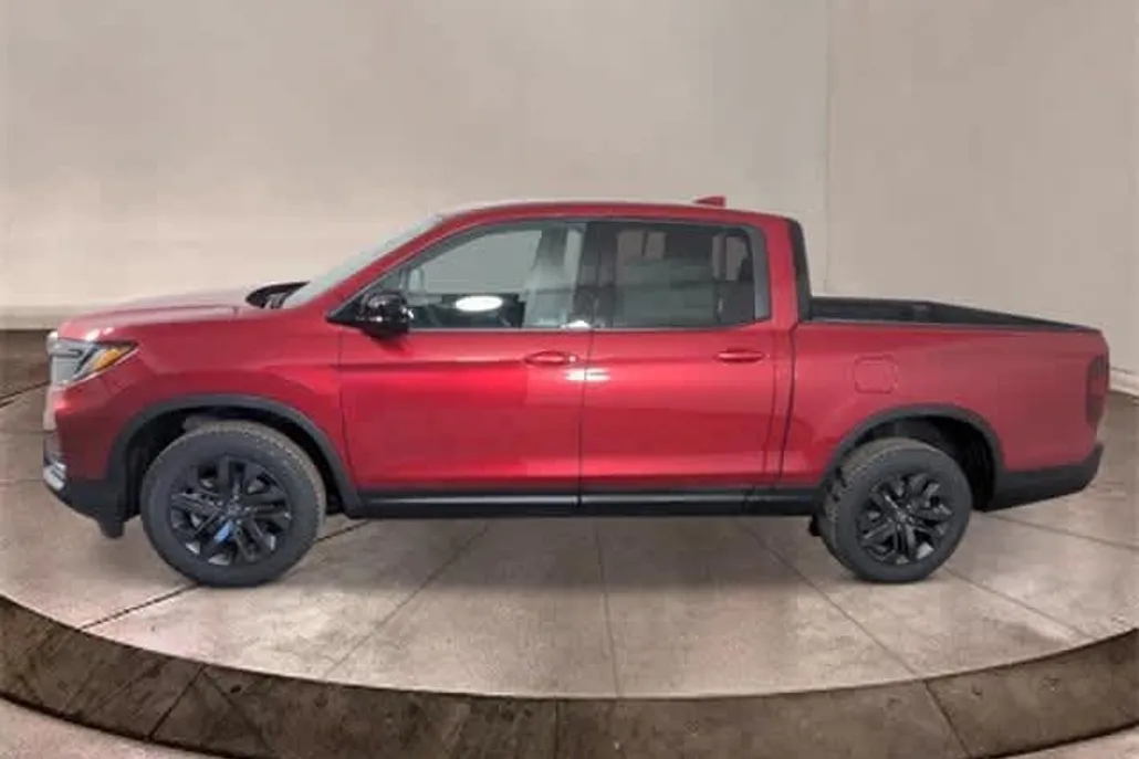2025 Honda Ridgeline Sport photo 1
