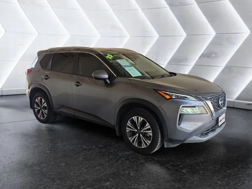 2023 Nissan Rogue SV photo 1