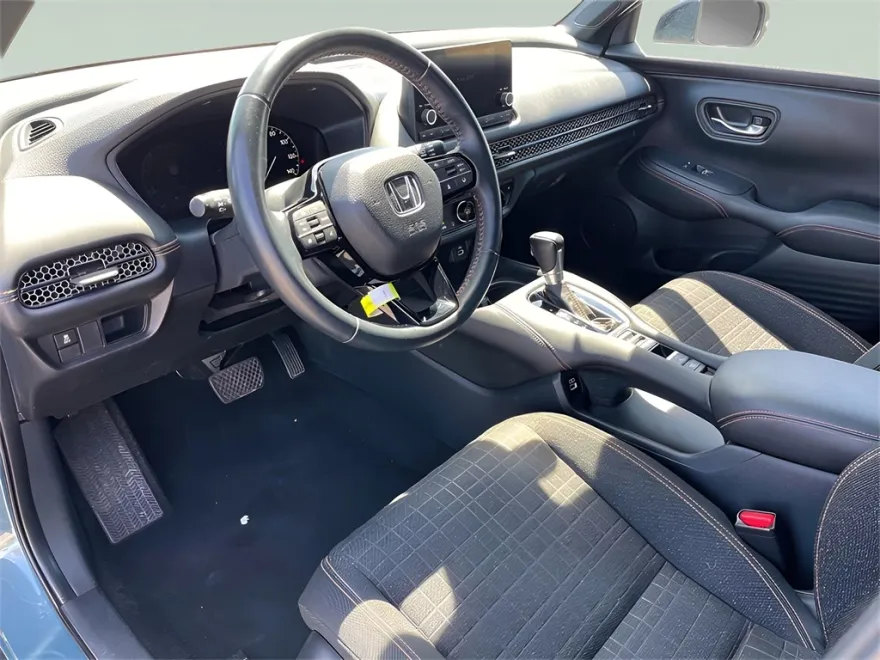 2023 Honda HR-V Sport photo 1