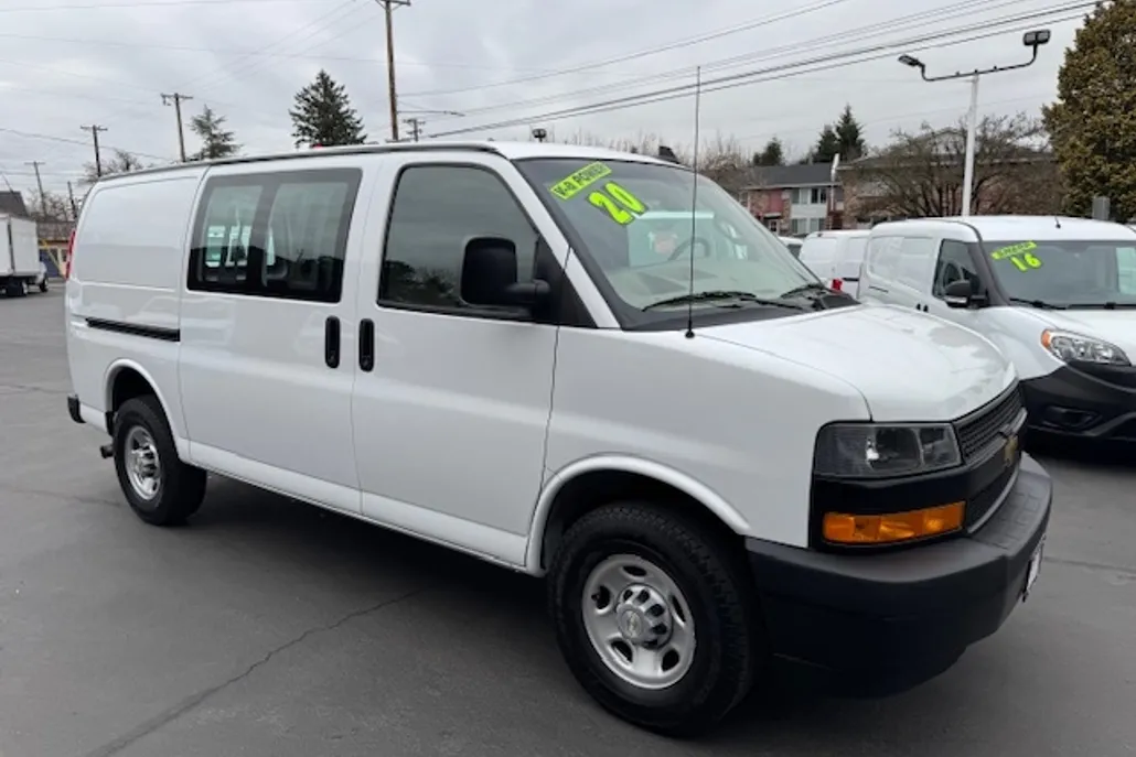 2020 Chevrolet Express 2500 Cargo photo 1