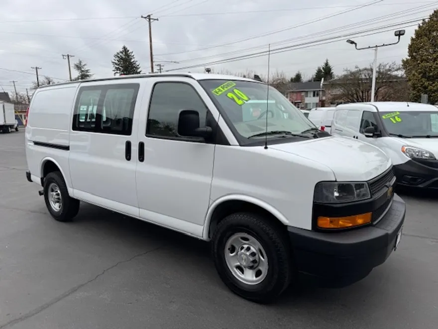 2020 Chevrolet Express 2500 Cargo photo 1