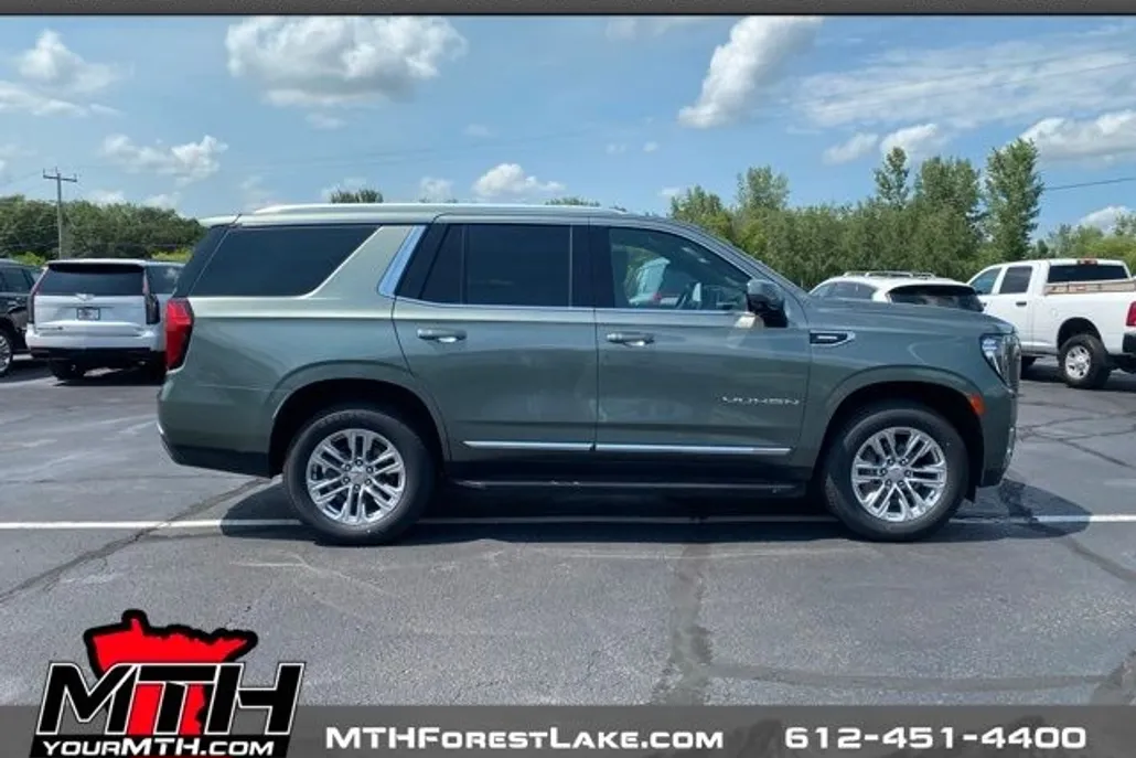 2023 Gmc Yukon SLT photo 1