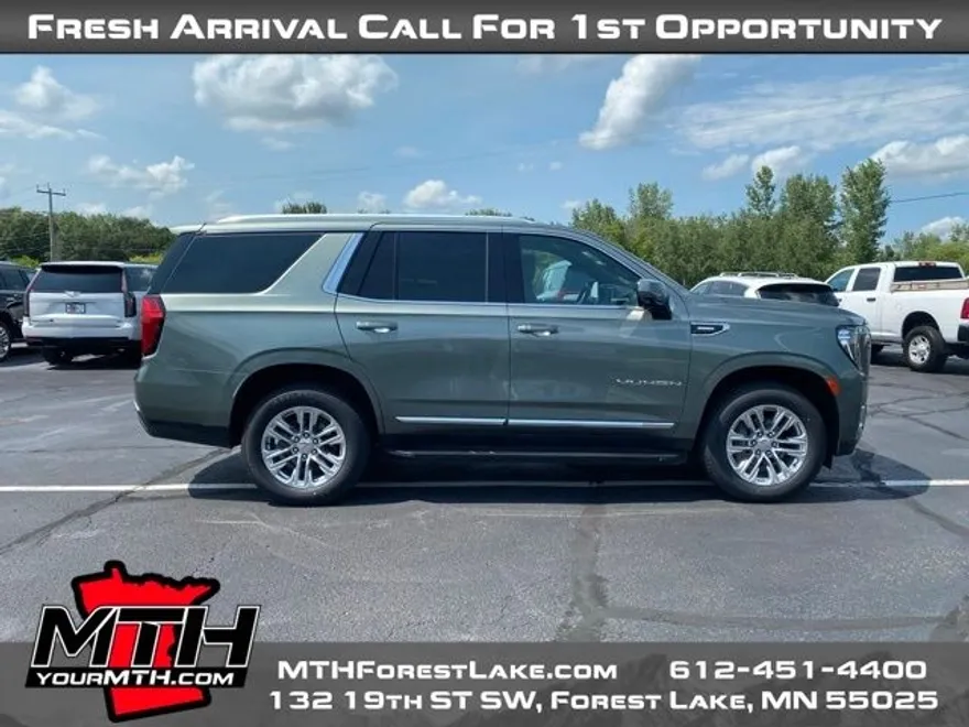 2023 Gmc Yukon SLT photo 1