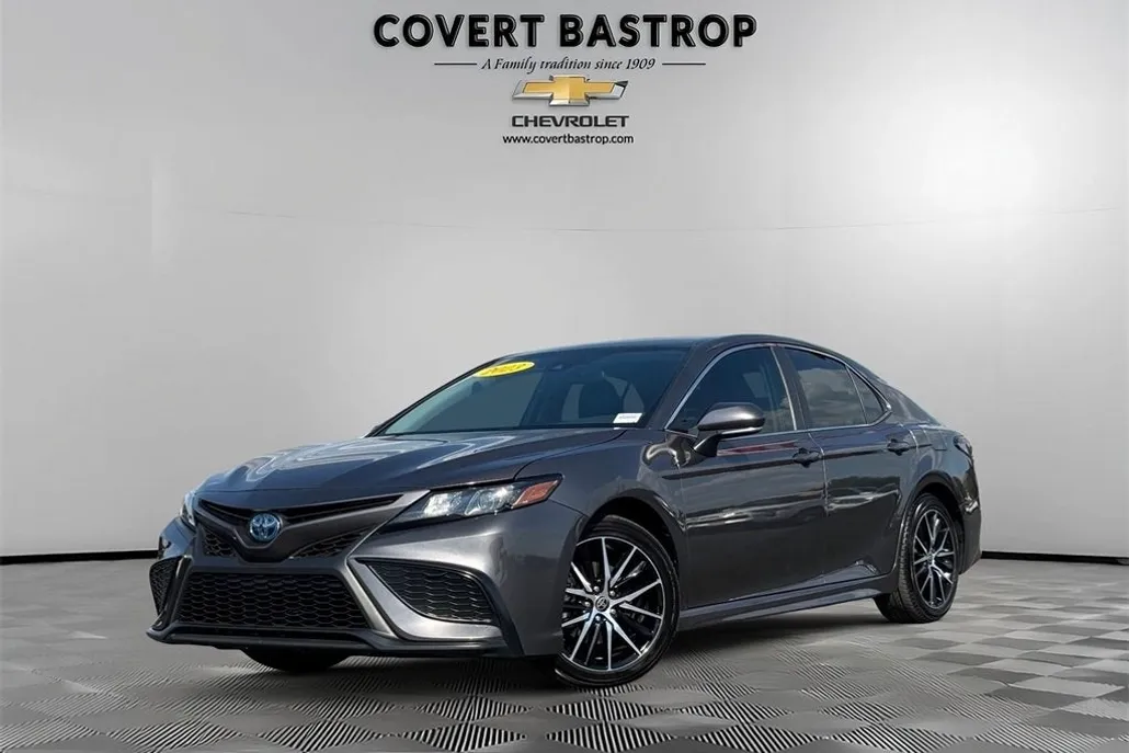 2023 Toyota Camry Hybrid SE photo 1