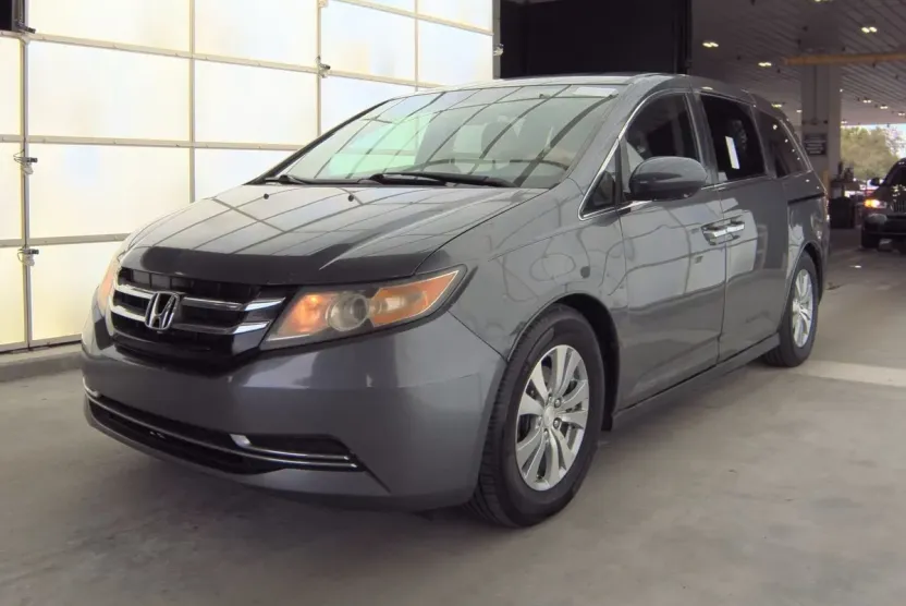 2015 Honda Odyssey EX-L photo 1