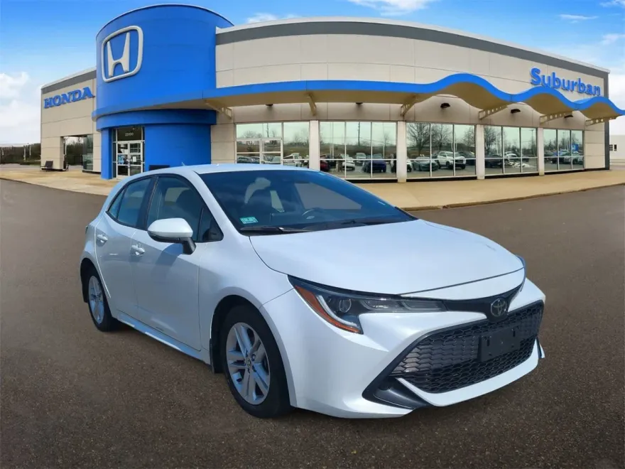 2021 Toyota Corolla SE photo 2