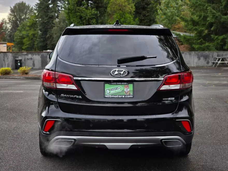2018 Hyundai Santa Fe SE Ultimate Sport photo 1