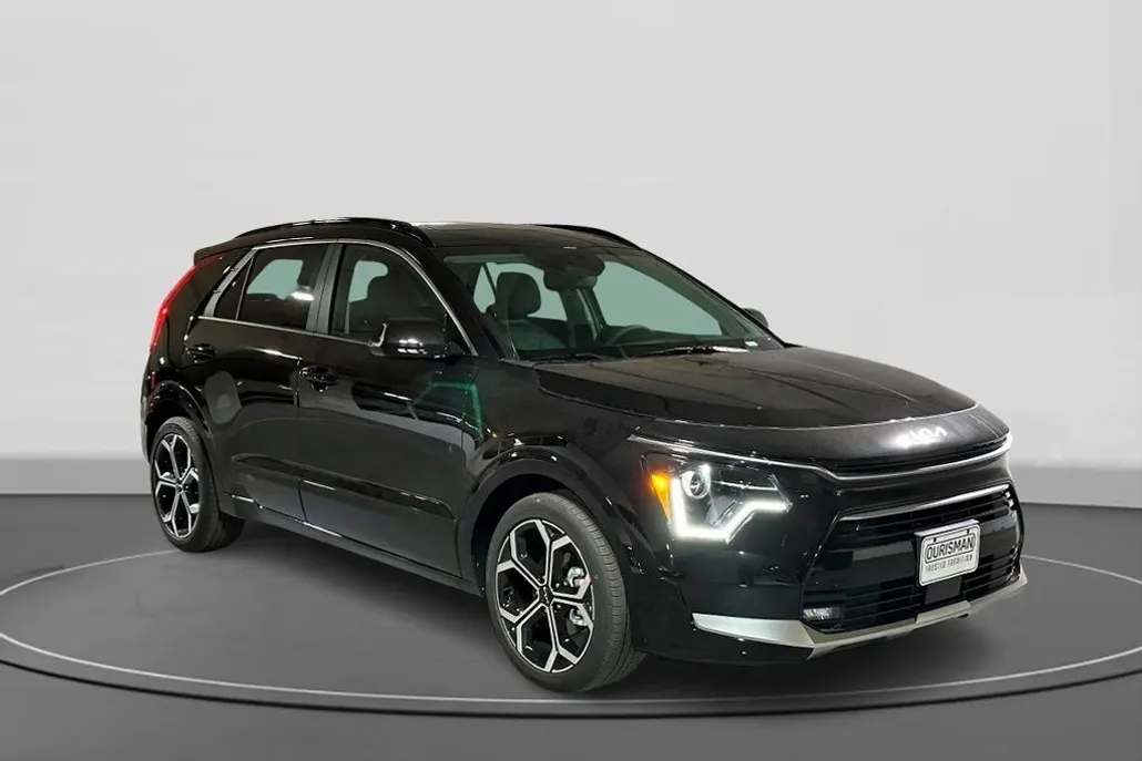 2025 Kia Niro EX Touring photo 1