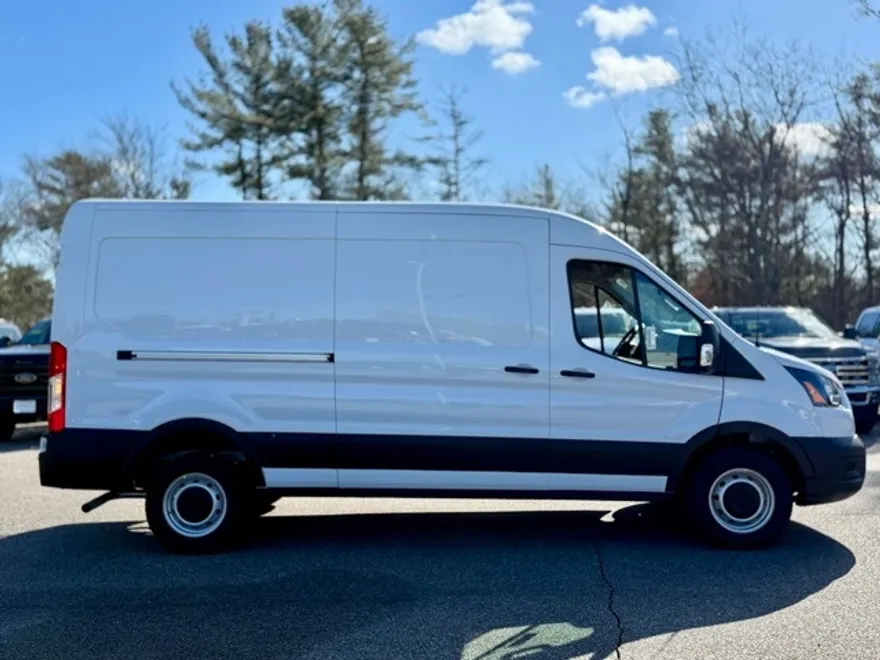2025 Ford Transit Cargo Van photo 1