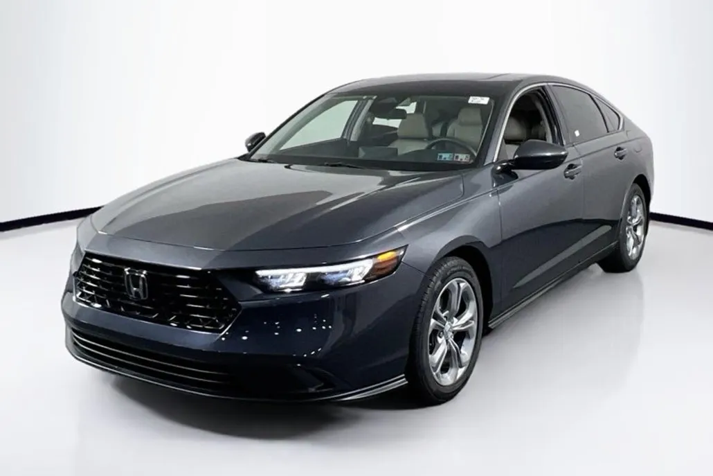 2023 Honda Accord EX photo 1