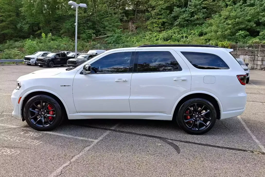 2024 Dodge Durango R/T Premium photo 1