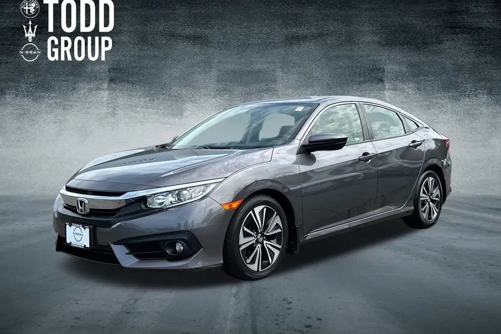 2018 Honda Civic EX-T photo 1
