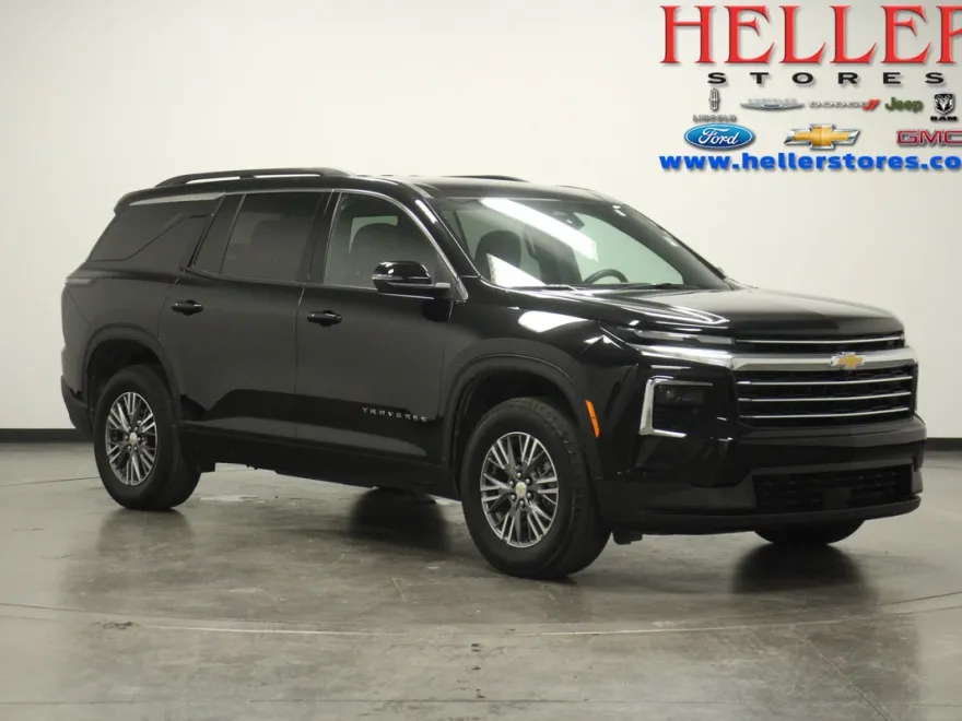 2024 Chevrolet Traverse photo 1
