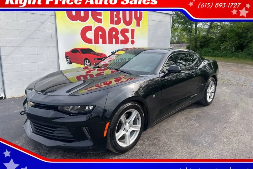 2017 Chevrolet Camaro Coupe photo 1