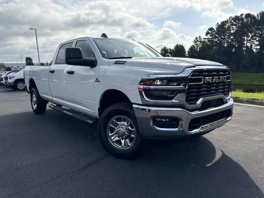 2025 Ram 2500 Tradesman photo 1