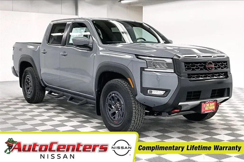 2025 Nissan Frontier PRO-4X photo 1