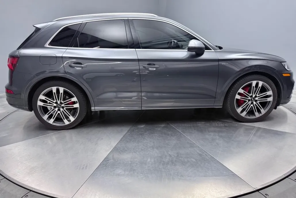 2018 Audi SQ5 Premium Plus photo 1