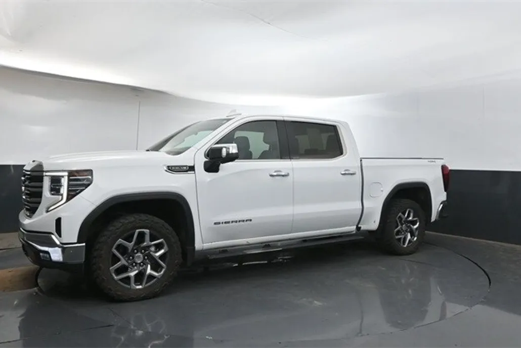 2022 Gmc Sierra 1500 SLT photo 1