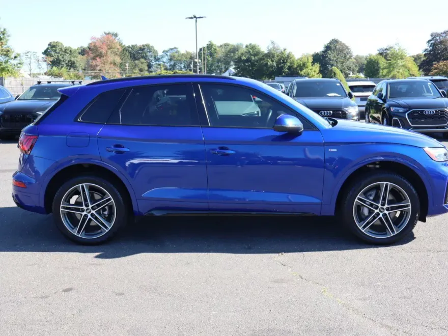 2022 Audi Q5 S line Premium Plus 55 TFSI photo 1
