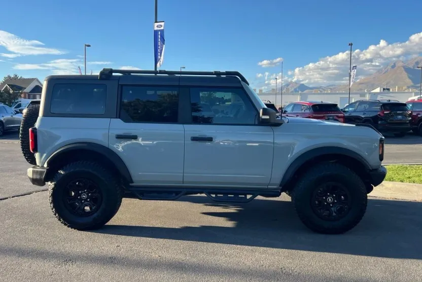 2023 Ford Bronco Wildtrak photo 1