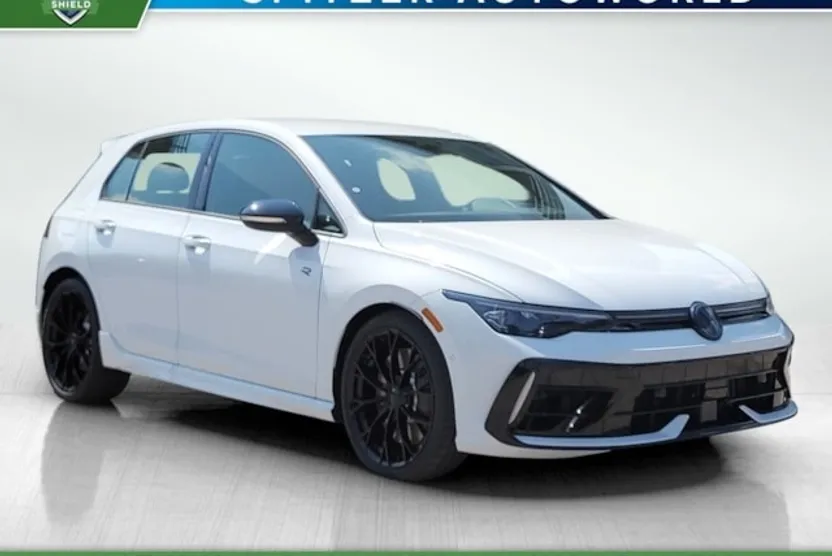 2025 Volkswagen Golf R photo 1