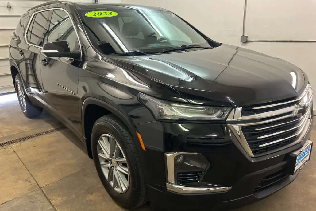2023 Chevrolet Traverse Leather photo 1
